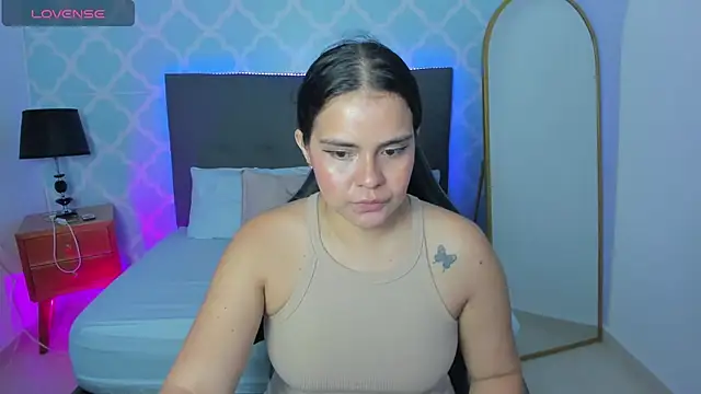 ayla13  online show from 01/08/26, 07:20