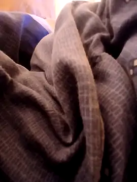 Alamleo36 online show from 10/28/25, 07:13