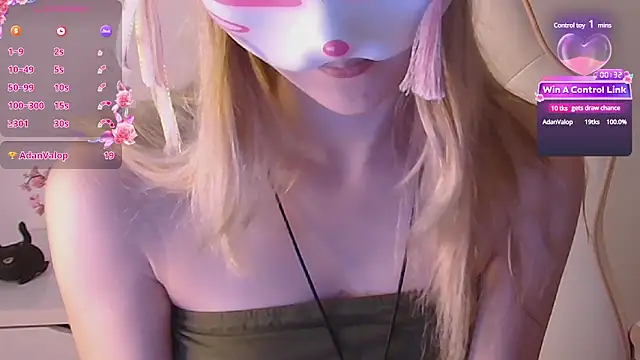 Snapshot of Sydney_Swan chatting on 03/15/25, 01:41 Sydney Swan online show from 03/15/25, 01:41