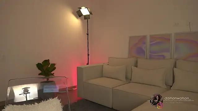 Snapshot of Daihanwatson_ chatting on 03/01/25, 02:59 Daihanwatson online show from 03/01/25, 02:59