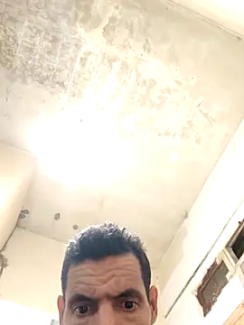 Snapshot of khema99 chatting on 11/17/25, 09:52 khema99 online show from 11/17/25, 09:52