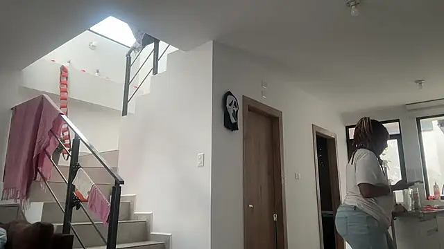 ChocolateCakeQueen online show from 11/07/25, 08:35