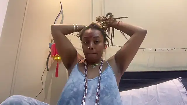 Snapshot of ChocolateCakeQueen chatting on 03/11/25, 04:51 ChocolateCakeQueen online show from 03/11/25, 04:51