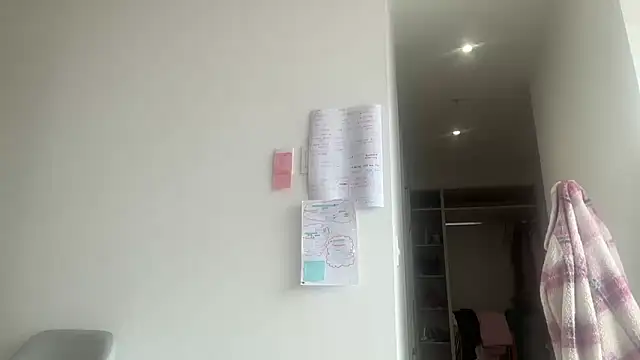 ChocolateCakeQueen online show from 06/20/26, 07:08