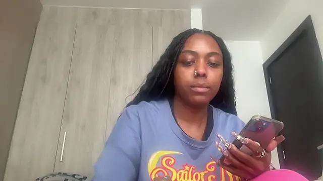 ChocolateCakeQueen online show from 03/05/26, 09:54