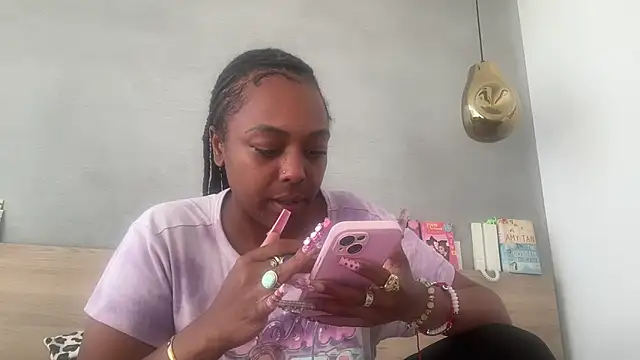 ChocolateCakeQueen online show from 06/11/26, 02:25