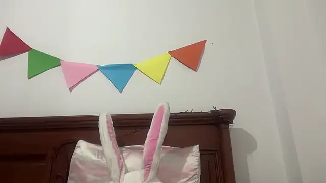 ChocolateCakeQueen online show from 11/05/25, 10:13