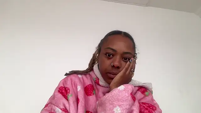 ChocolateCakeQueen online show from 11/18/25, 11:46