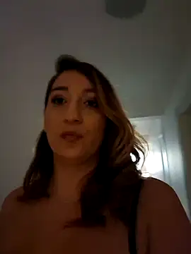 Snapshot of IreneHope chatting on 03/11/25, 10:18 IreneHope online show from 03/11/25, 10:18