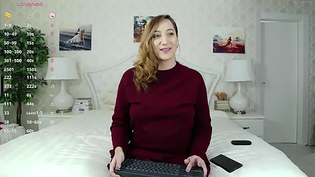 Snapshot of IreneHope chatting on 03/07/25, 11:18 IreneHope online show from 03/07/25, 11:18