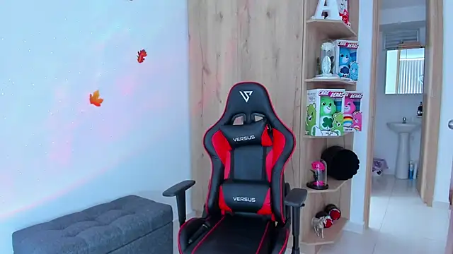  amanda seyfried19 online show from 02/24/25, 04:15