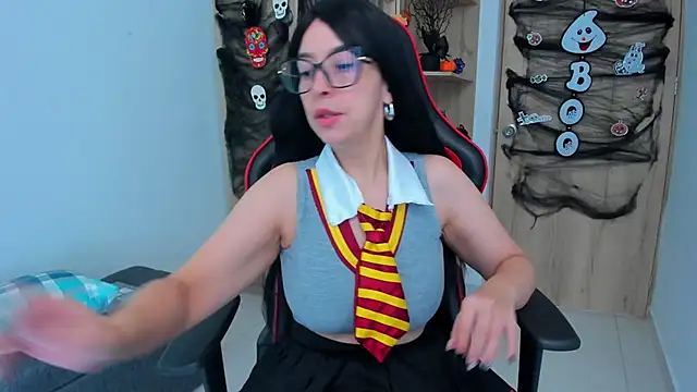  amanda seyfried19 online show from 10/29/25, 05:12