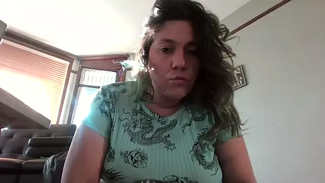 Snapshot of kaytasticcg chatting on 04/07/26, 12:45 kaytasticcg online show from 04/07/26, 12:45