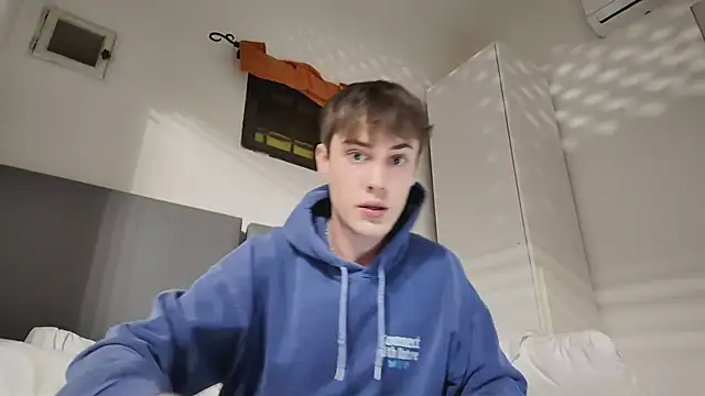 twinkyjd  online show from 11/13/25, 11:08