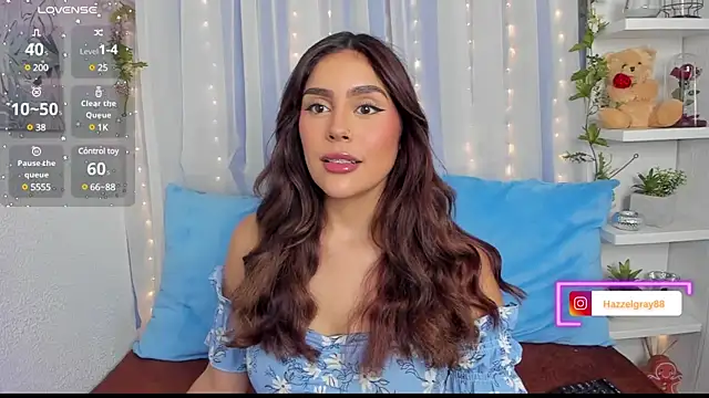 Snapshot of HazzelGray chatting on 02/28/25, 03:26 HazzelGray online show from 02/28/25, 03:26