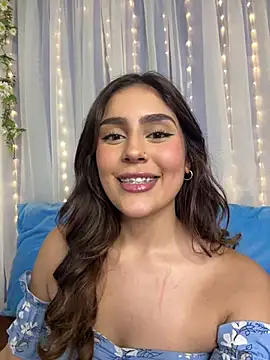 Snapshot of HazzelGray chatting on 02/28/25, 06:31 HazzelGray online show from 02/28/25, 06:31