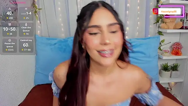 Snapshot of HazzelGray chatting on 10/08/25, 04:19 HazzelGray online show from 10/08/25, 04:19