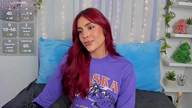 Snapshot of HazzelGray chatting on 01/28/25, 05:46 HazzelGray online show from 01/28/25, 05:46