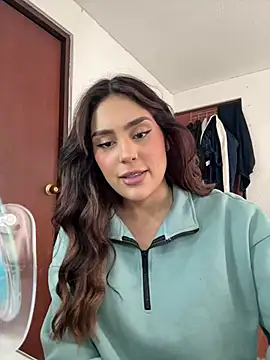 Snapshot of HazzelGray chatting on 02/12/25, 06:09 HazzelGray online show from 02/12/25, 06:09