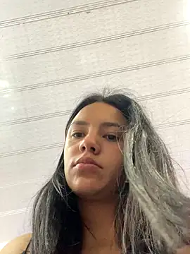 hannahb-e online show from 11/15/25, 04:55