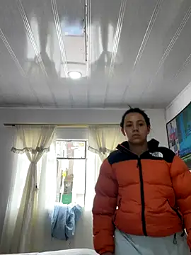 hannahb-e online show from 12/04/25, 02:05