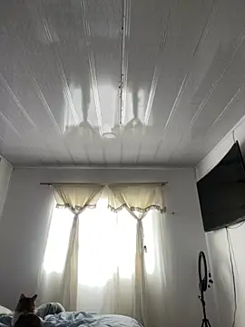 hannahb-e online show from 11/06/25, 02:32