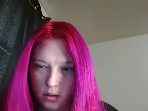 Snapshot of EXOTICLEXXXI chatting on 12/18/25, 04:44 EXOTICLEXXXI online show from 12/18/25, 04:44