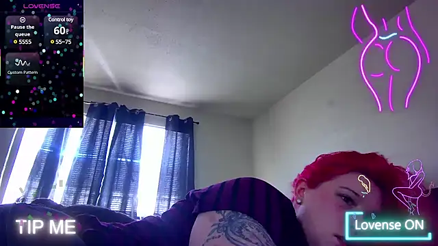 Snapshot of EXOTICLEXXXI chatting on 02/20/25, 06:35 EXOTICLEXXXI online show from 02/20/25, 06:35