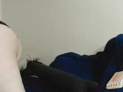 Snapshot of EXOTICLEXXXI chatting on 10/27/25, 12:22 EXOTICLEXXXI online show from 10/27/25, 12:22