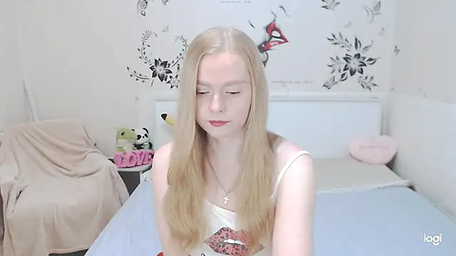 alice de online show from 12/04/25, 11:15