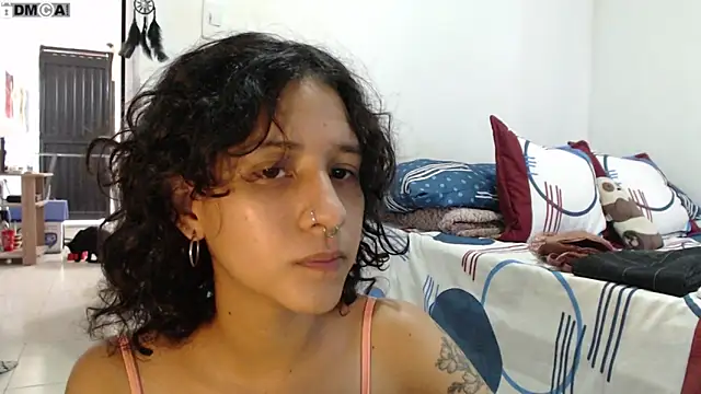 AlinaWoolf  online show from 10/31/25, 04:03