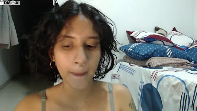 AlinaWoolf  online show from 11/04/25, 04:05