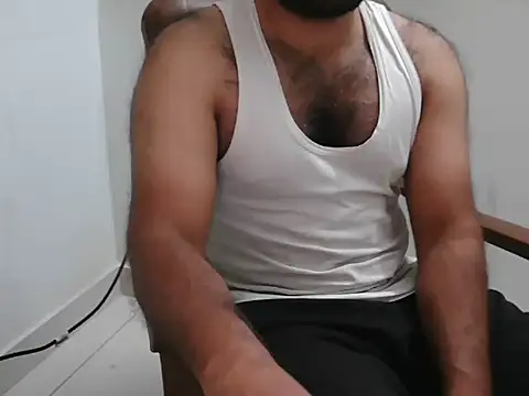 Snapshot of Tamil_Boy28 chatting on 10/11/25, 03:13 Tamil Boy28 online show from 10/11/25, 03:13