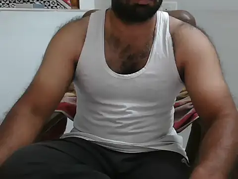 Tamil Boy28 online show from 05/15/26, 02:04