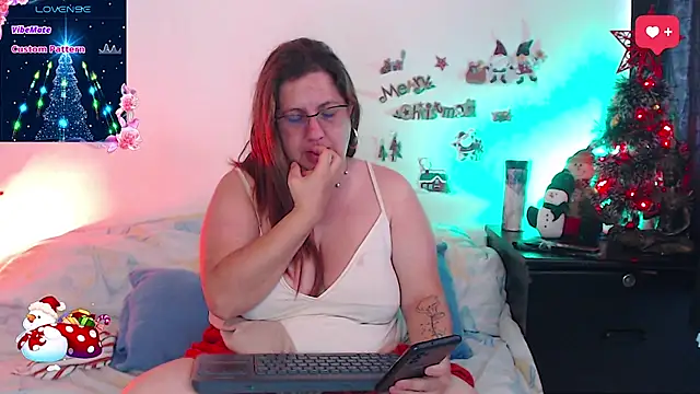 katie joness  online show from 12/01/25, 11:11