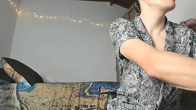 Tristan fantasycam online show from 10/28/25, 09:36