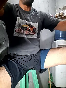 hecwil8 online show from 01/10/26, 12:22