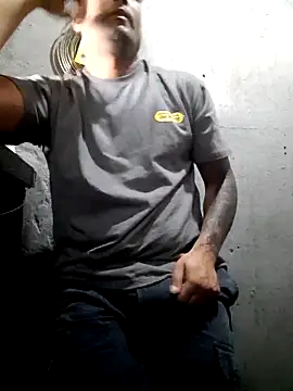 hecwil8 online show from 11/25/25, 12:27