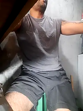 hecwil8 online show from 02/12/26, 01:00