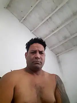 hecwil8 online show from 02/01/26, 12:58