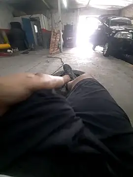 hecwil8 online show from 01/09/26, 01:40