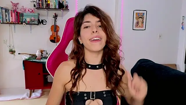 AuroraKatsy online show from 01/12/26, 09:41