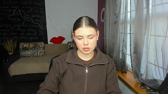 IsabellaBler online show from 02/10/26, 12:48