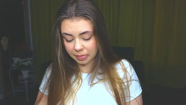 IsabellaBler online show from 05/11/26, 11:44