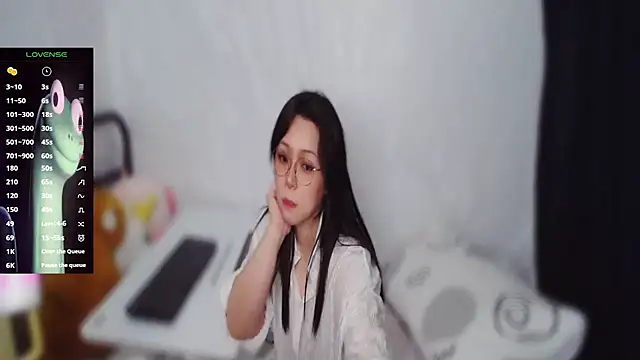 mememe 1006  online show from 04/15/26, 05:28