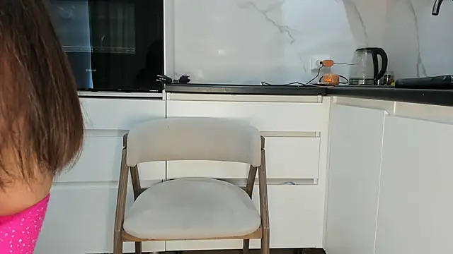 JennyRosh online show from 04/21/26, 06:09