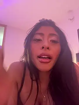 canela 10 online show from 10/21/25, 03:06