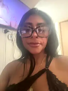 Snapshot of canela_10 chatting on 09/28/25, 03:02 canela 10 online show from 09/28/25, 03:02
