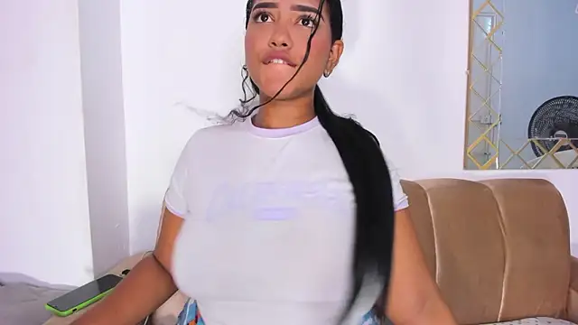 sharlot evans  online show from 03/21/26, 04:33