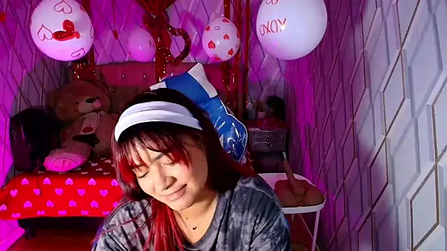 Snapshot of NicolleTaylor chatting on 02/13/26, 03:39 NicolleTaylor online show from 02/13/26, 03:39